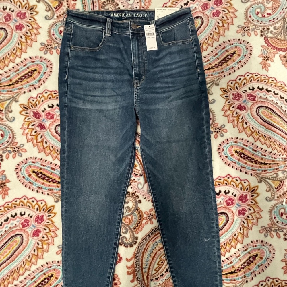 AE NWT Size 12 Xtra Short Jeggings